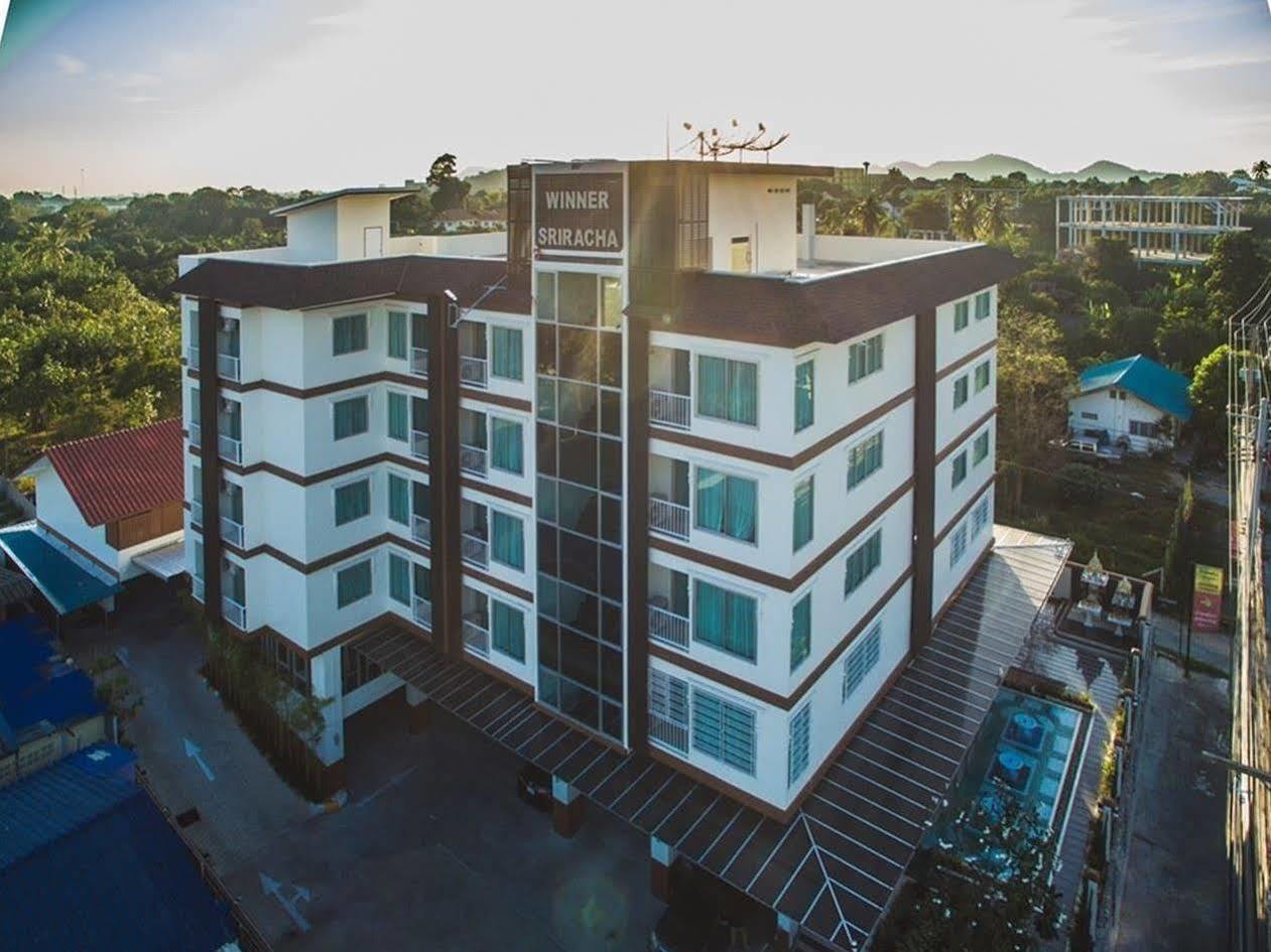 Winner Sriracha Serviced Apartment Сі-Рача Екстер'єр фото